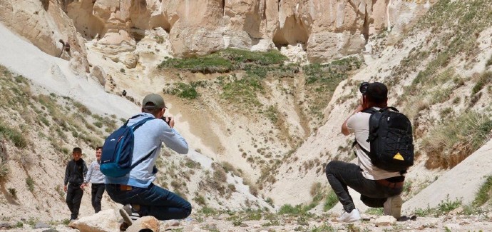 253-fotograf-sanatcisi-4-gun-boyunca-vani-fotografladi.jpg