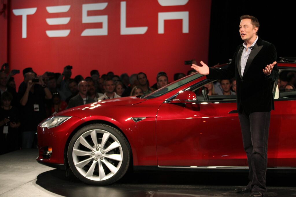 140225-tesla-musk-consumer-reports-mms-1426