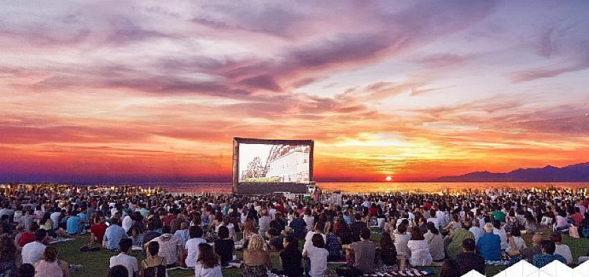 turk-telekom-prime-ile-acik-hava-sinema-geceleri-basliyor.jpg