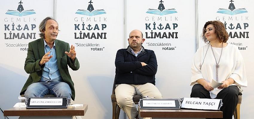 gemlik-kitap-limani-unlu-yazarlara-ev-sahipligi-yapmaya-devam-ediyor.jpg