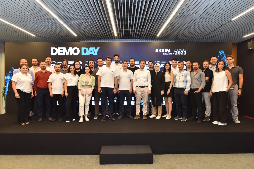 1693384095_Eksim_Pulse_DemoDay_1