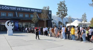 Her yaştan oyunsever Gaming İstanbul’a akın etti.